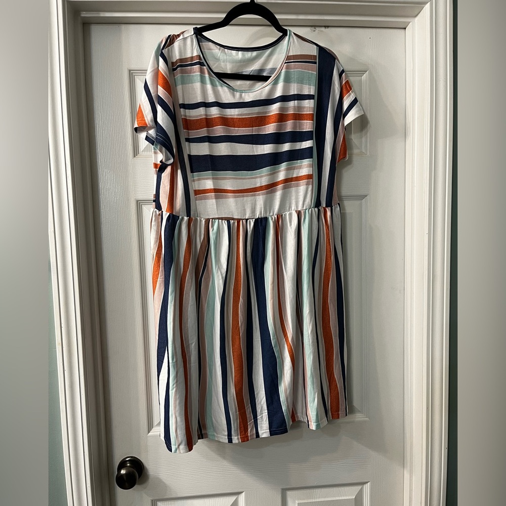 Comfy stripe spring dress. New without tags.